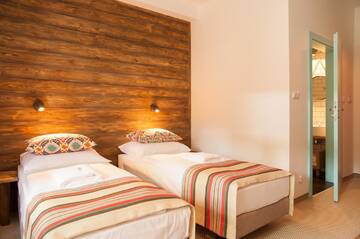 Фото номера Трехместный номер (для 3 взрослых) Отель Montis Hotel &amp; Spa г. Poniatowa 3